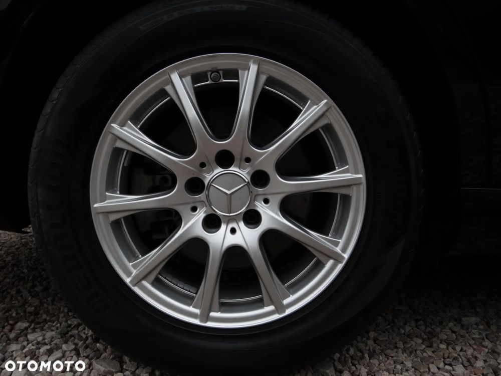 Mercedes-Benz Klasa C 200 (BlueTEC) d T 7G-TRONIC Exclusive - 16