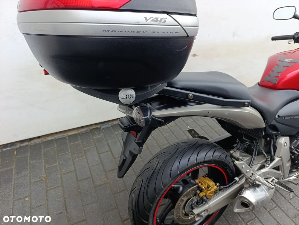Honda Hornet - 21