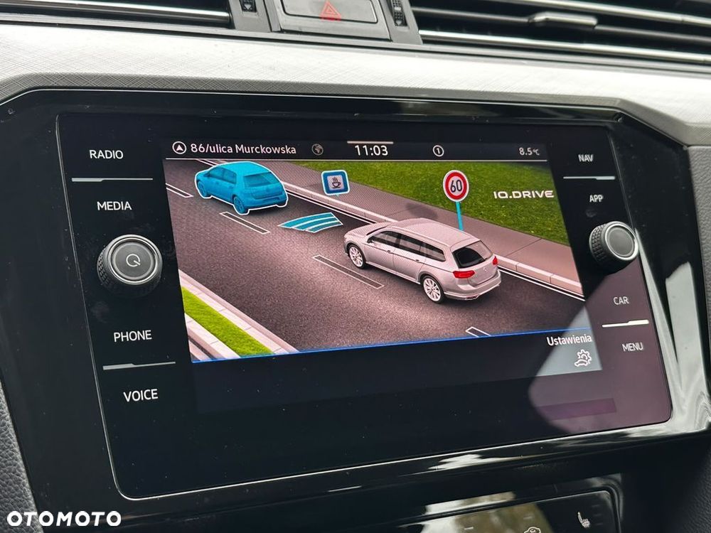 Volkswagen Passat 2.0 TSI Business DSG - 26