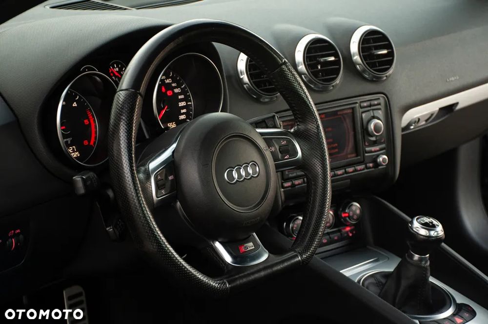 Audi TT Coupé 2.0 TDI quattro - 24