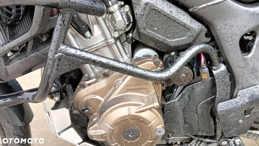 Honda CRF - 6