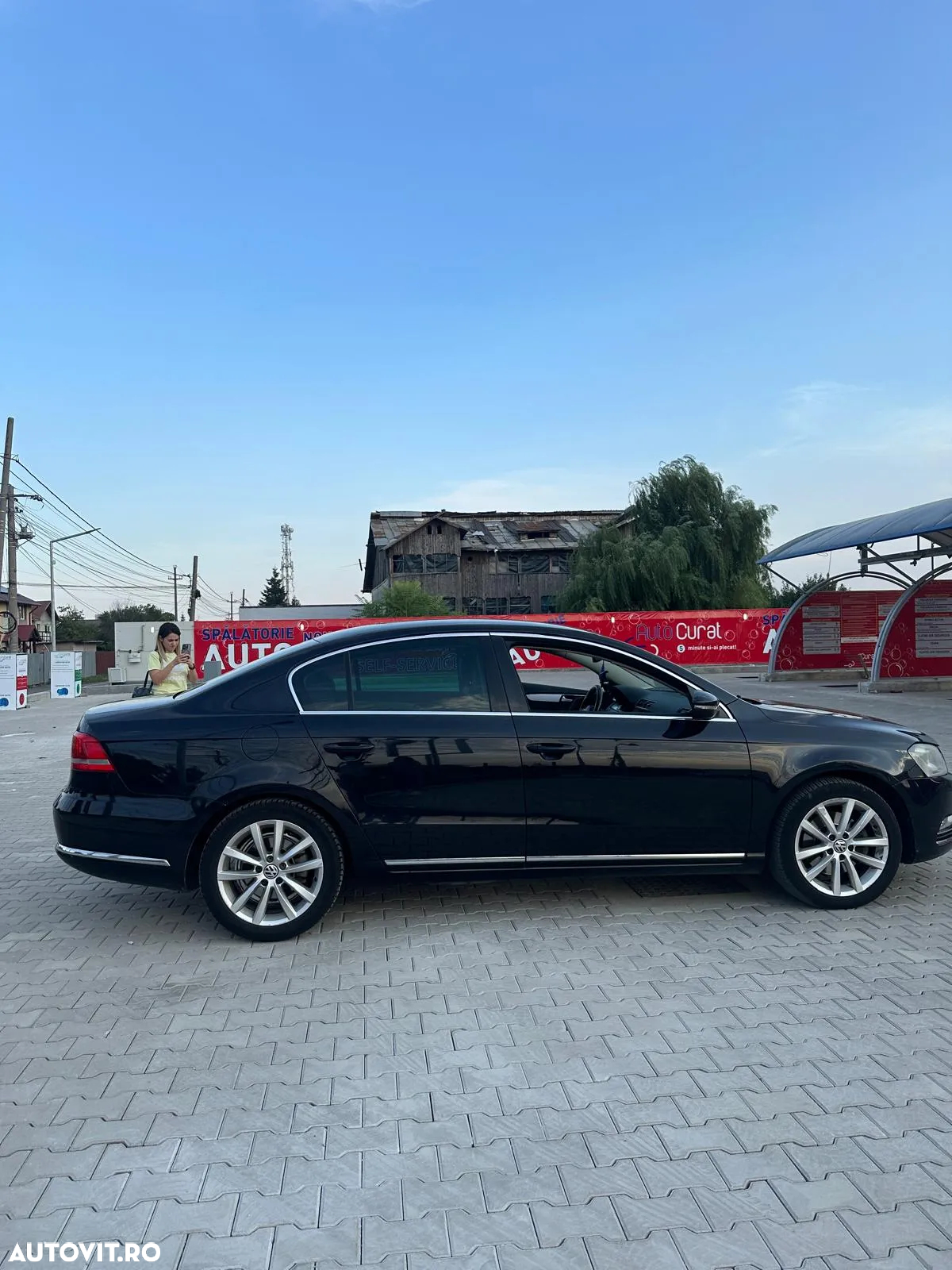 Volkswagen Passat Variant 2.0 TDI Blue TDI Highline - 5