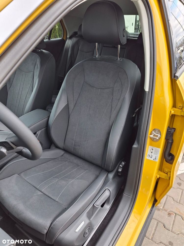 Volkswagen T-Roc - 14