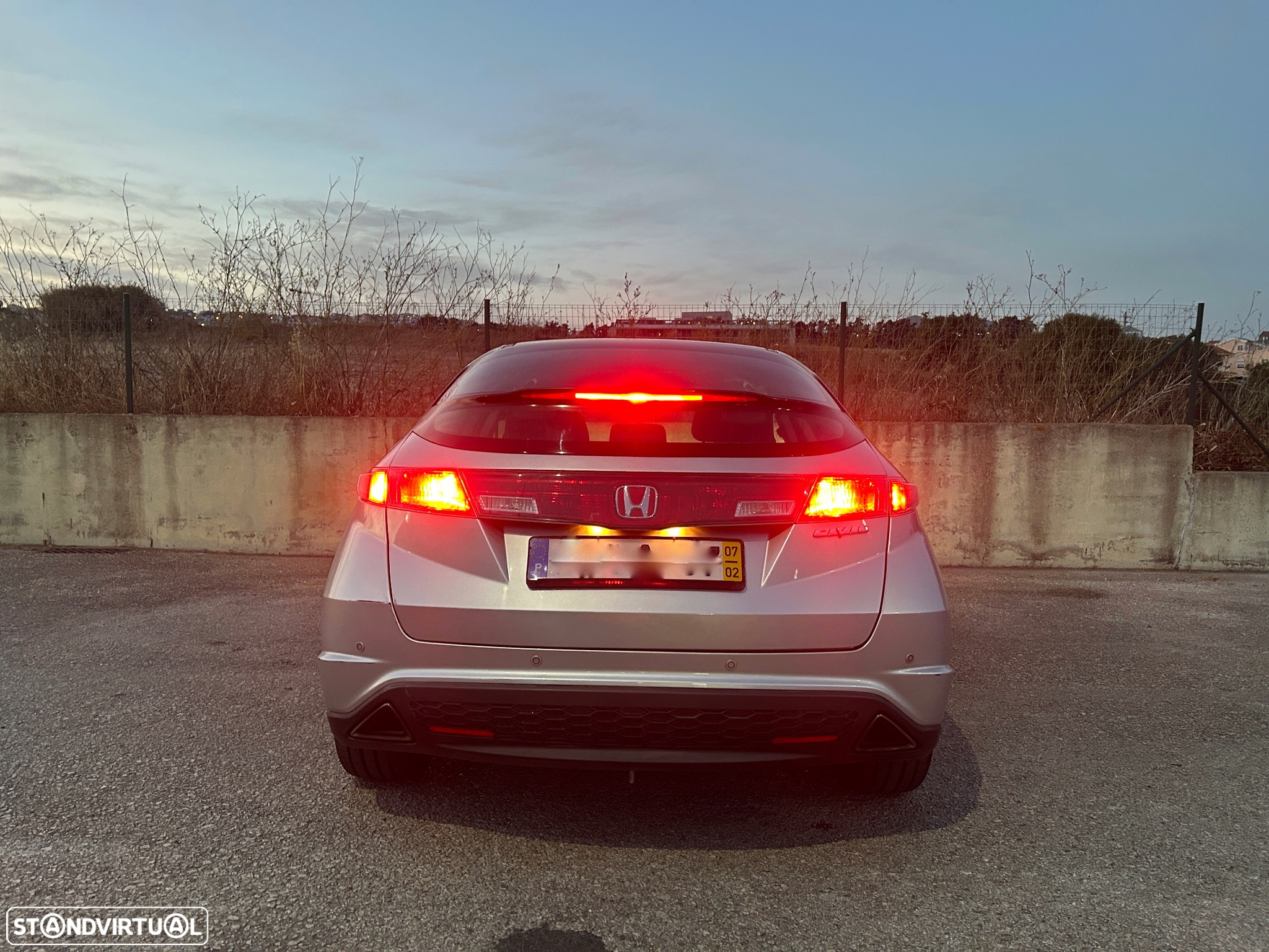 Honda Civic 1.8 Executive NAVI - 8