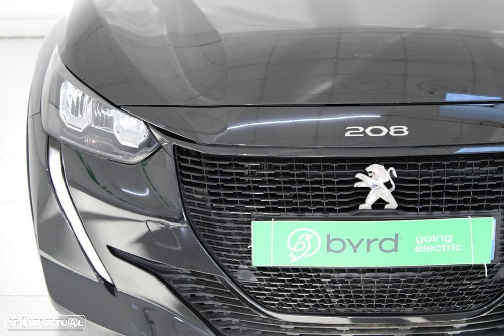 Peugeot e-208 Allure - 4