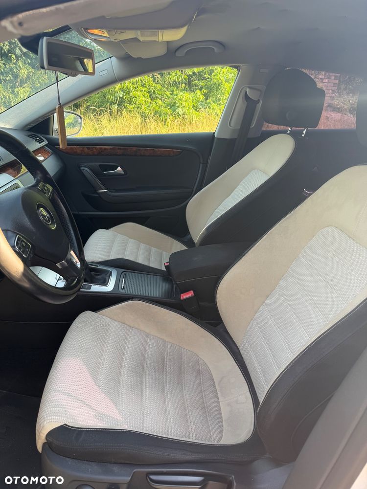 Volkswagen Passat CC 1.8 TSI - 11