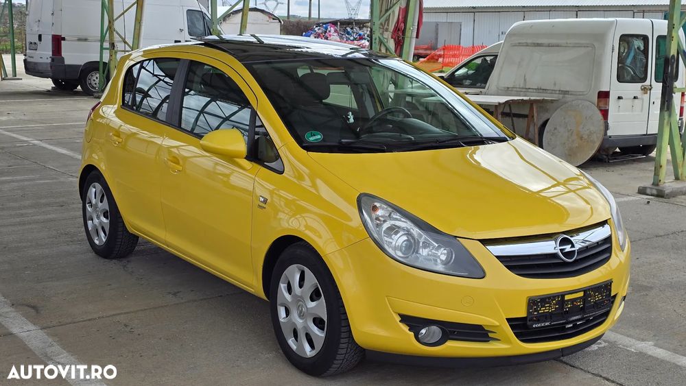 Opel Corsa 1.2i Easytronic Cosmo - 3