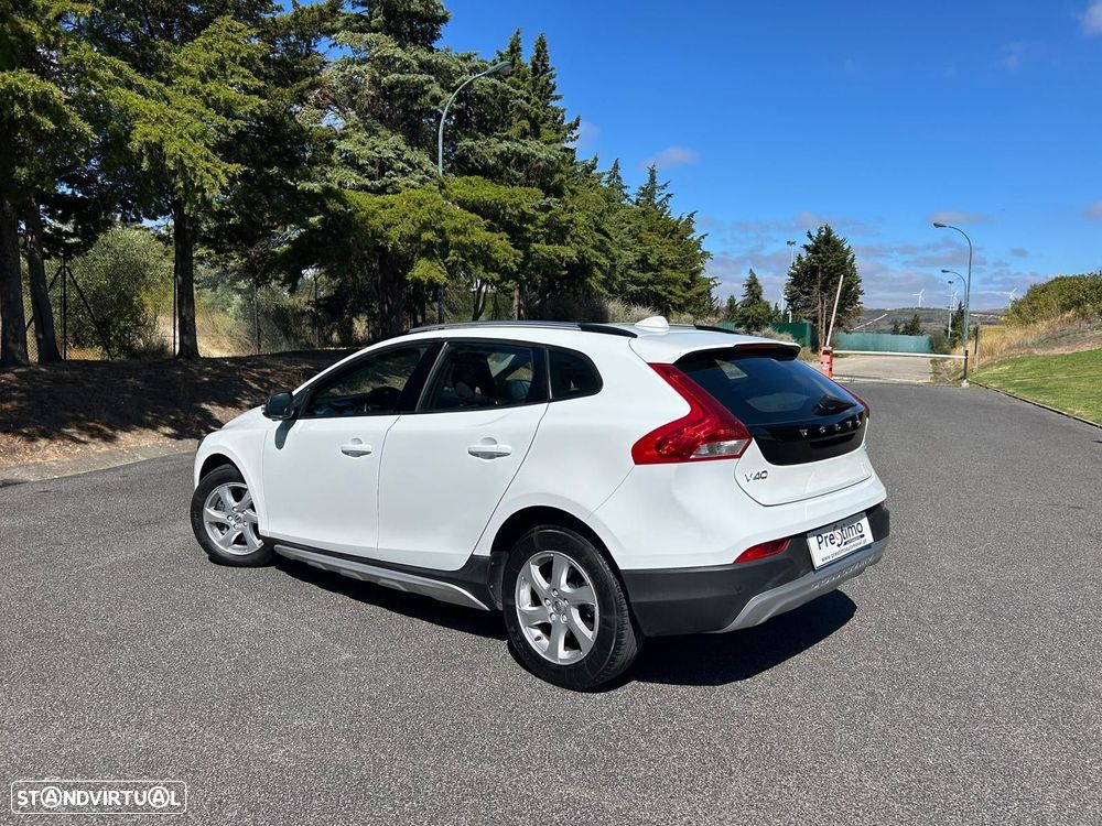 Volvo V40 Cross Country 2.0 D2 Summum - 6