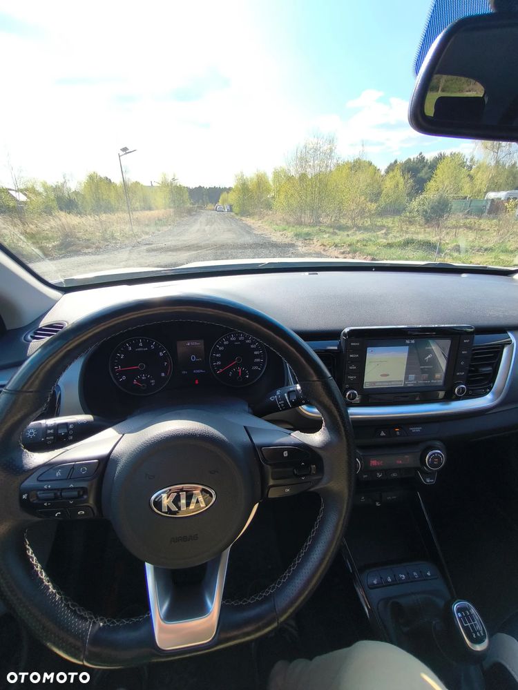 Kia Stonic 1.4 L - 10