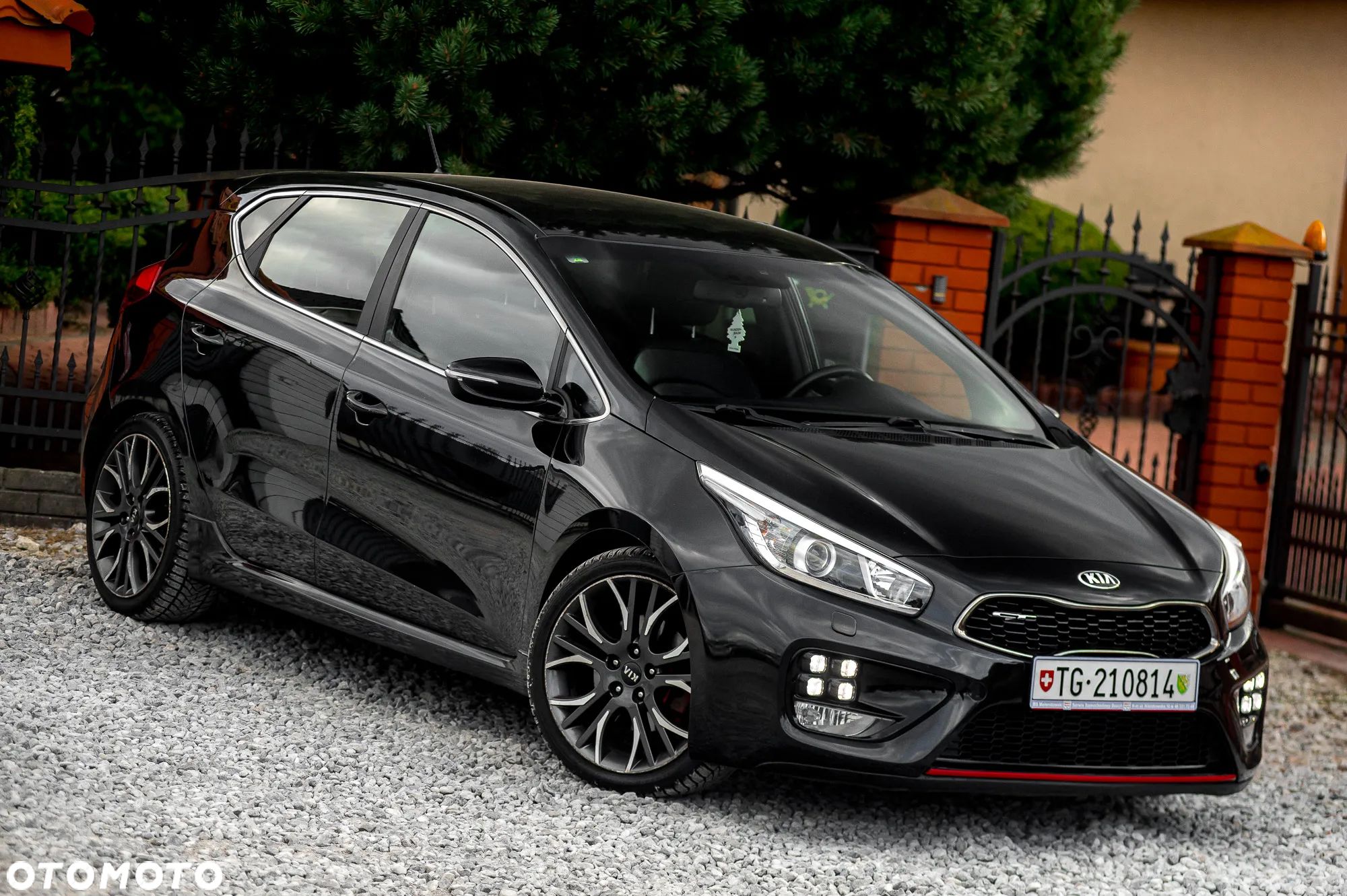 Kia Ceed Cee'd 1.6 T-GDI GT - 1