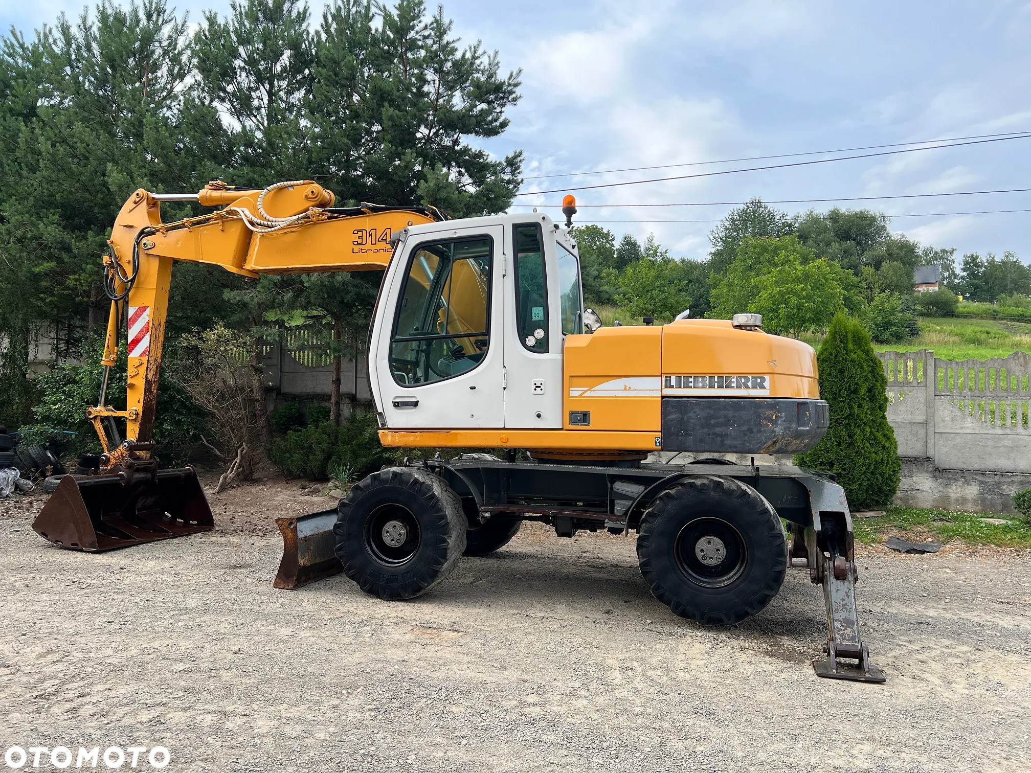 Liebherr A314 LITRONIC Koparka Kołowa 16 Ton 2 Łyżki Pług Podpory - 2
