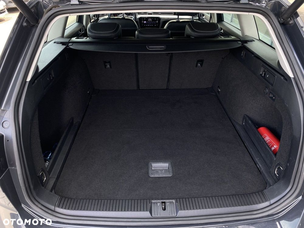 Volkswagen Passat Alltrack 2.0 TSI 4Mot DSG - 36