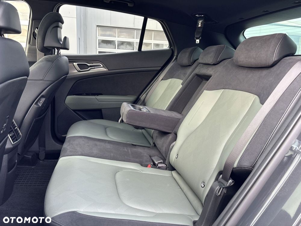 Kia Sportage 1.6 T-GDI HEV Anniversary 2WD - 17