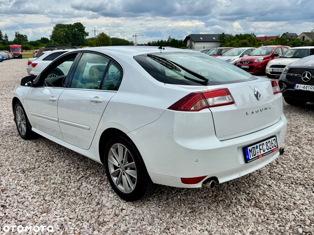 Renault Laguna 2.0T Initiale - 31