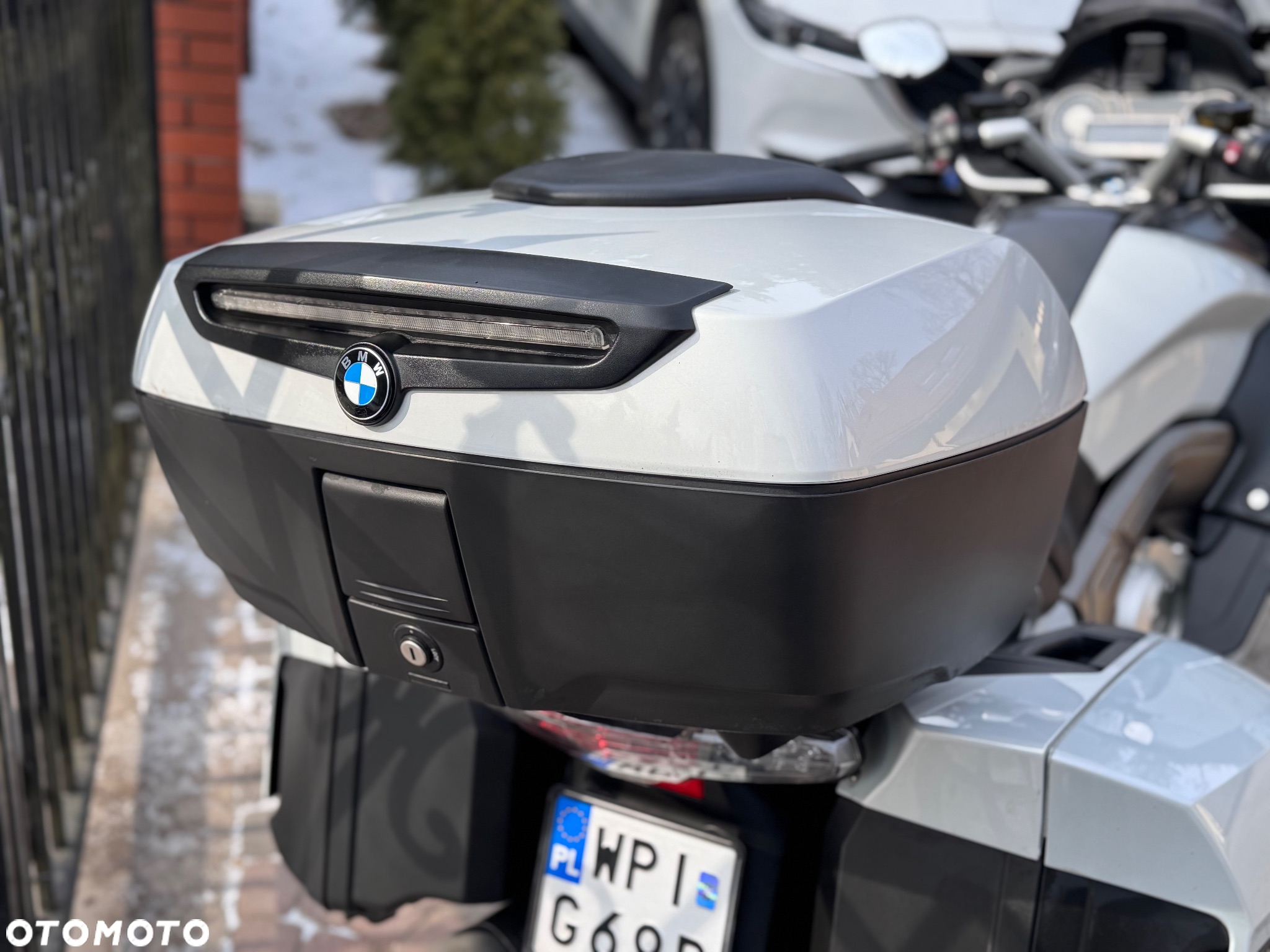 BMW K - 27
