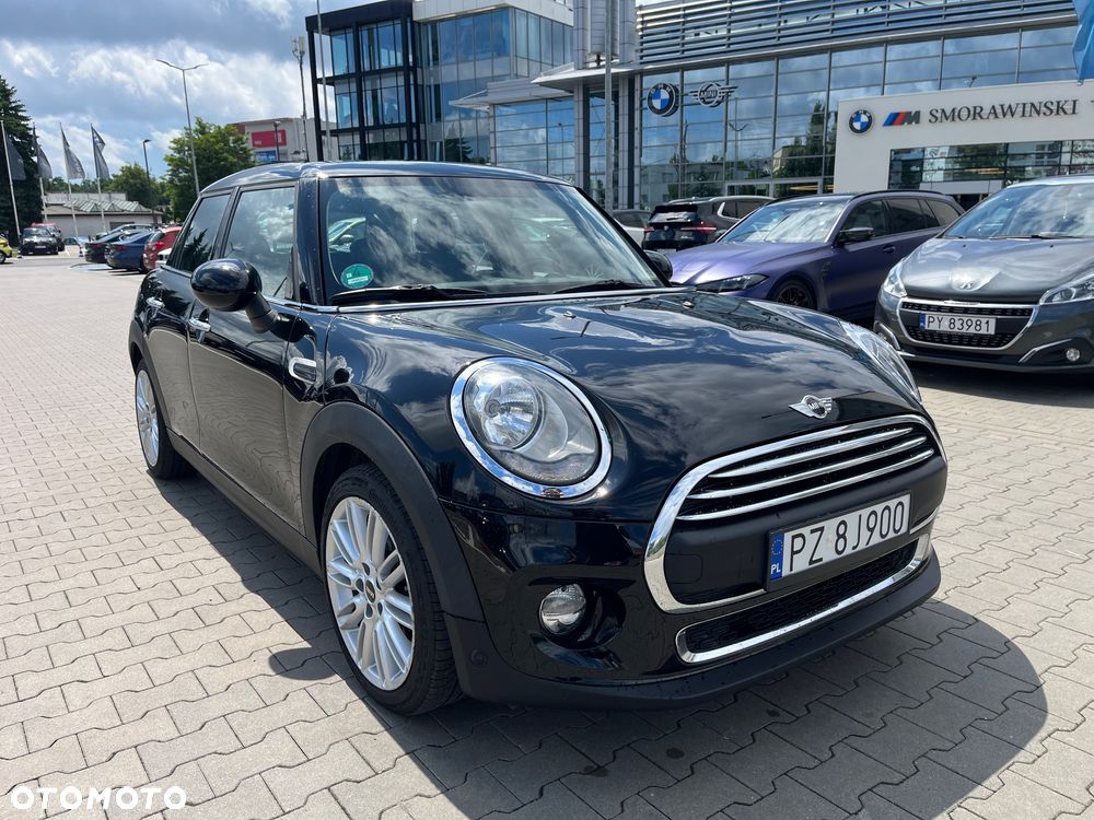 MINI Cooper Standard - 1