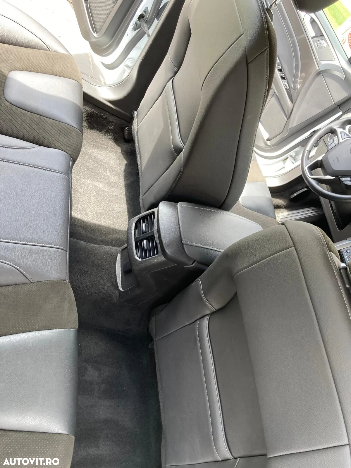Ford Mondeo 2.0 TDCi PowerShift-Aut Allrad Business Edition - 32