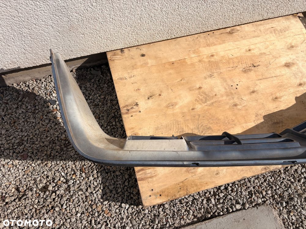 Zderzak, dokładka , spoiler BMW 6 E24 - 3