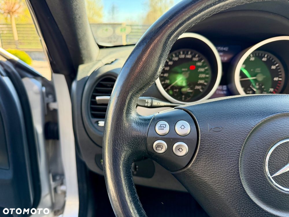 Mercedes-Benz SLK - 11