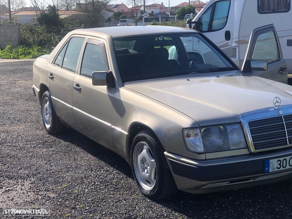 Mercedes-Benz E 250 - 2