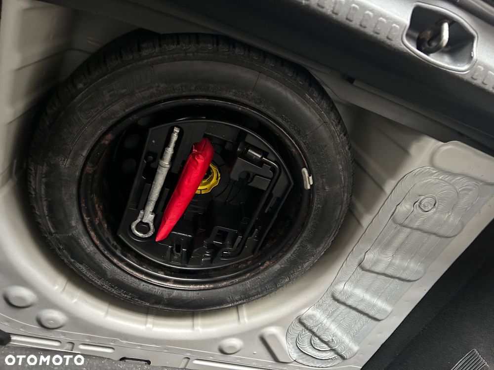 Citroën C4 1.4 VTi Attraction - 21