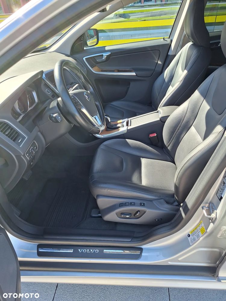 Volvo XC 60 T5 AWD Drive-E Summum - 21