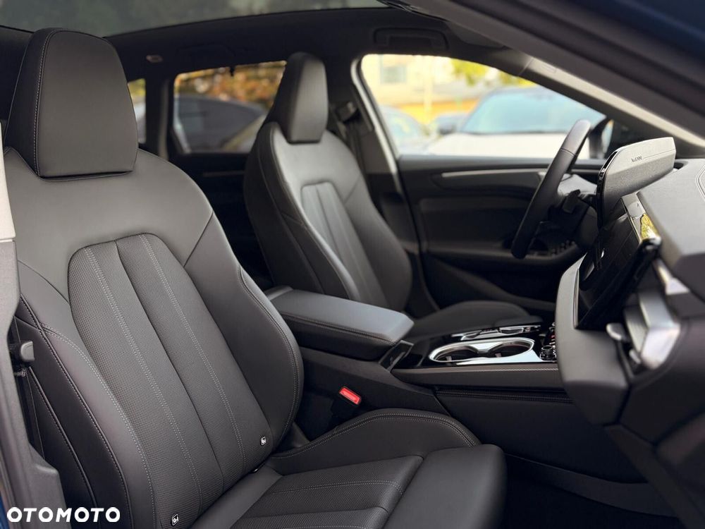 Audi A6 Avant - 27
