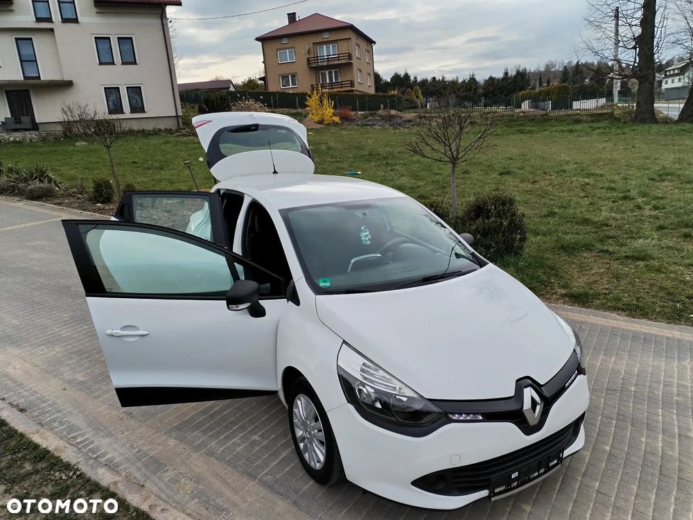 Renault Clio - 8
