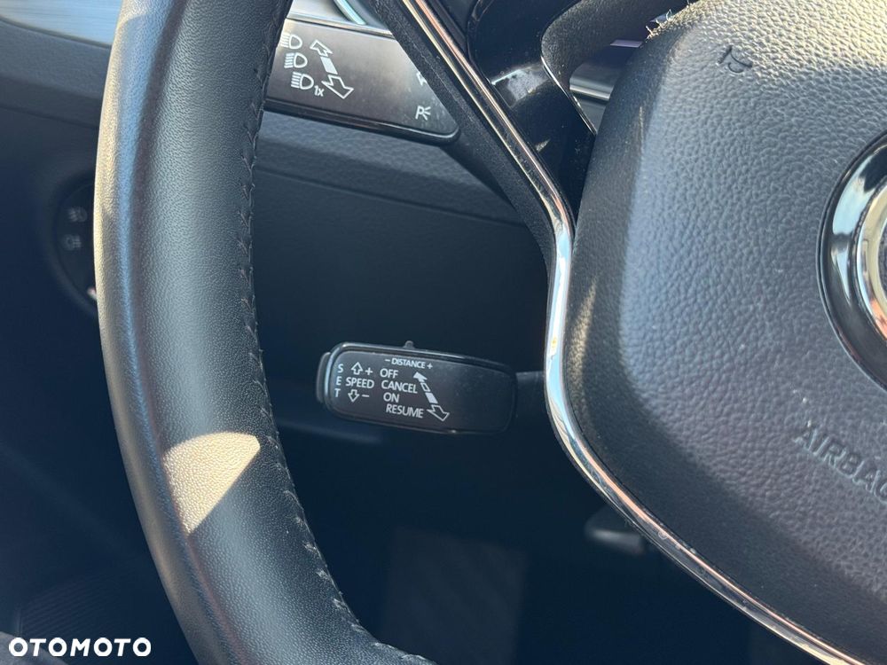 Skoda Superb 2.0 TDI SCR 4x4 Style DSG - 28