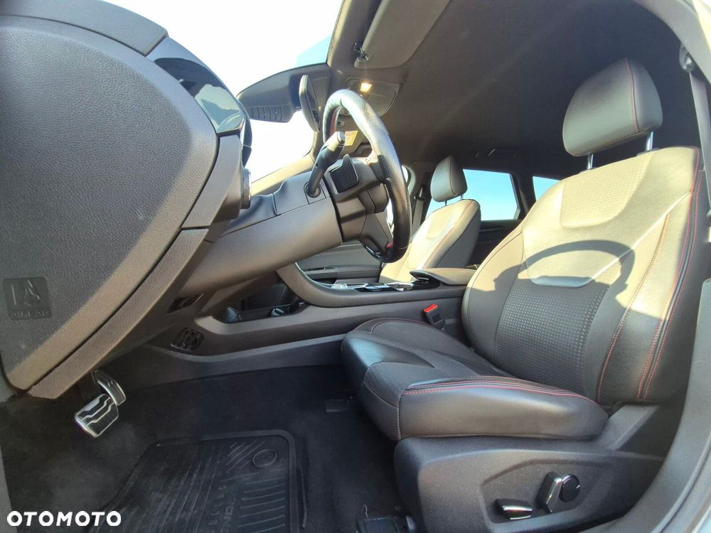 Ford Mondeo - 14