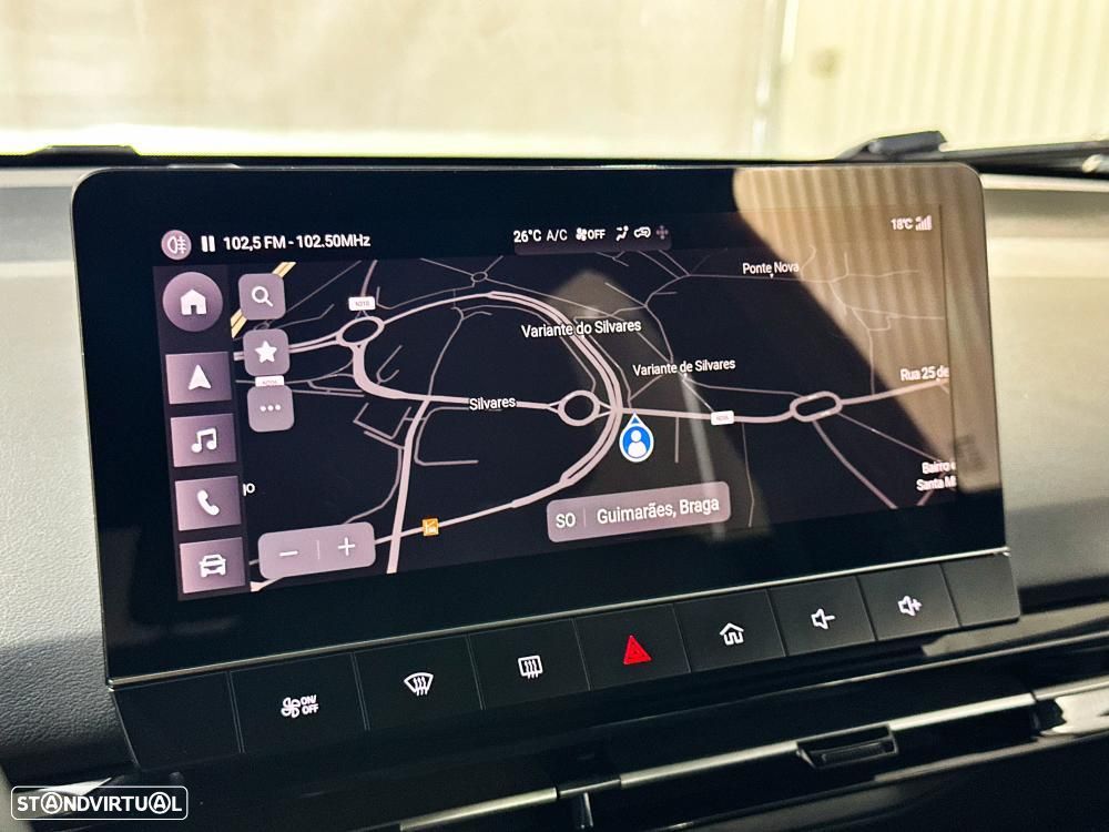 MG MG4 64 kWh Luxury - 51