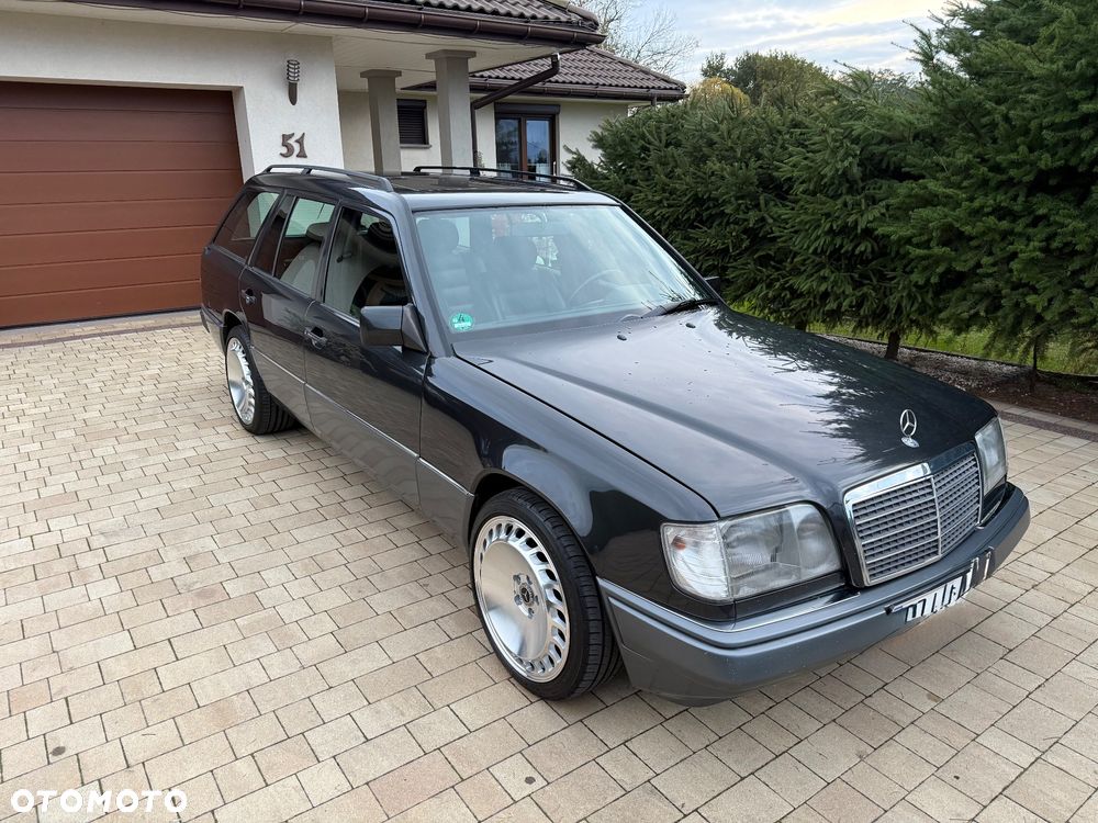 Mercedes-Benz W124 (1984-1993) - 1
