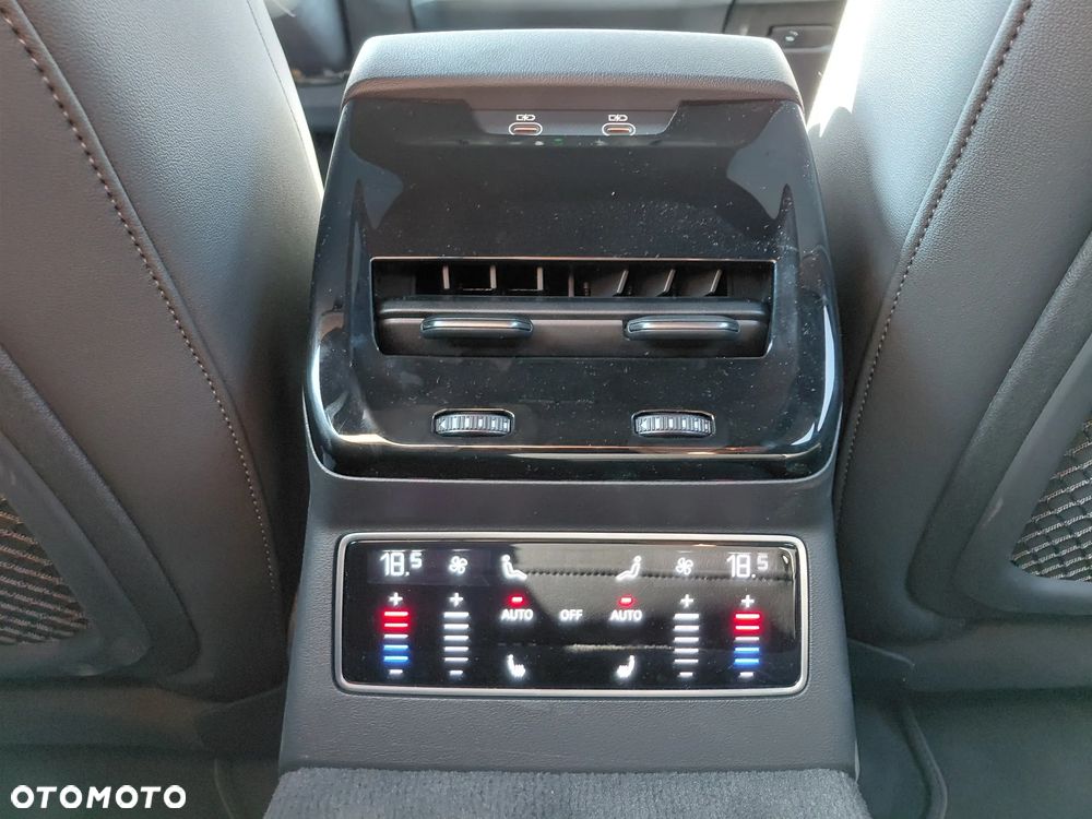 Audi A6 Avant e-Hybrid 270 kW Quattro S tronic - 24