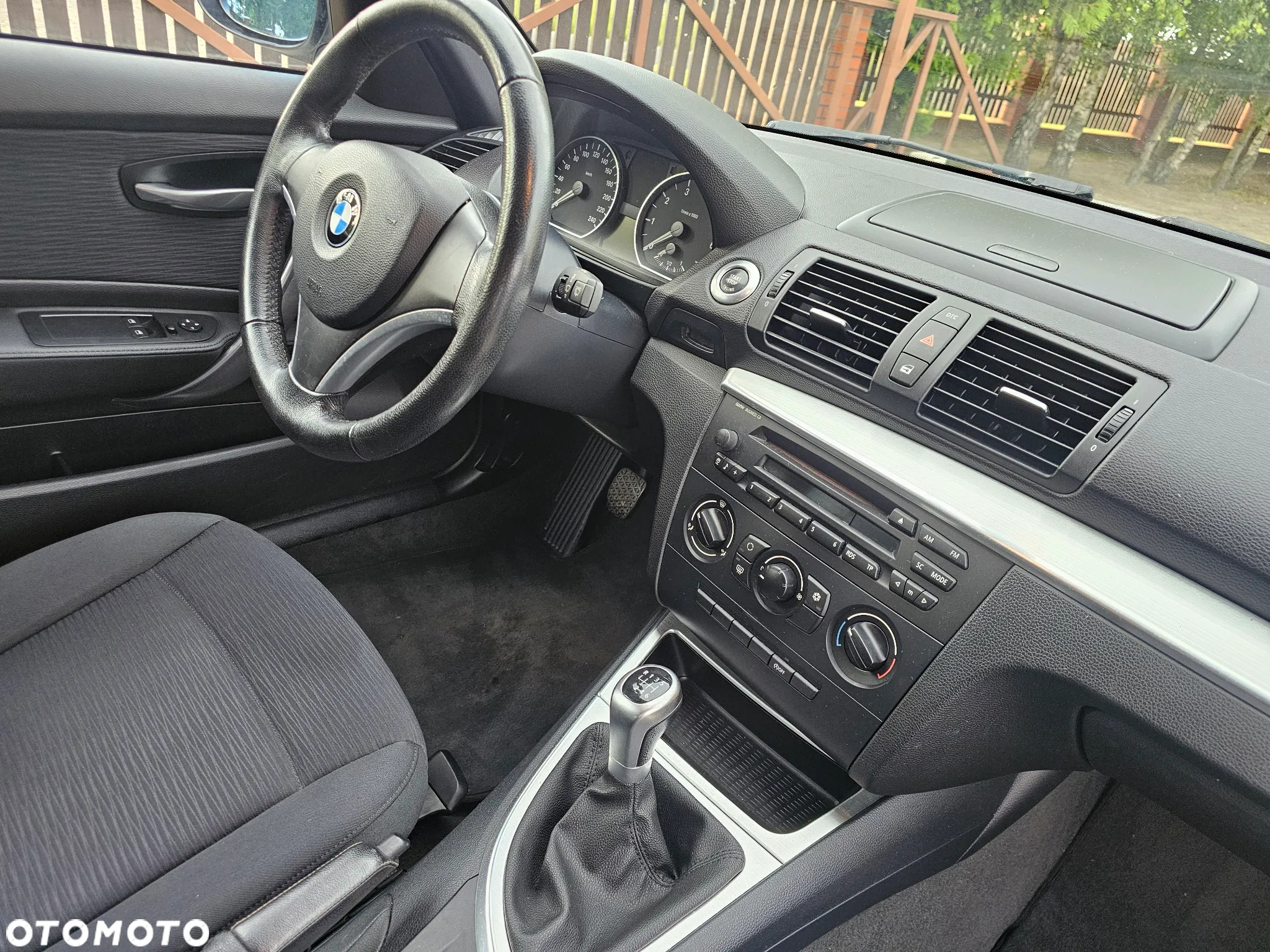 BMW Seria 1 116i - 8