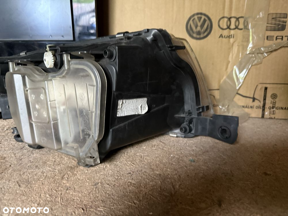 Lampa Lewy Przód Przednia Skoda Fabia I 1 - 4