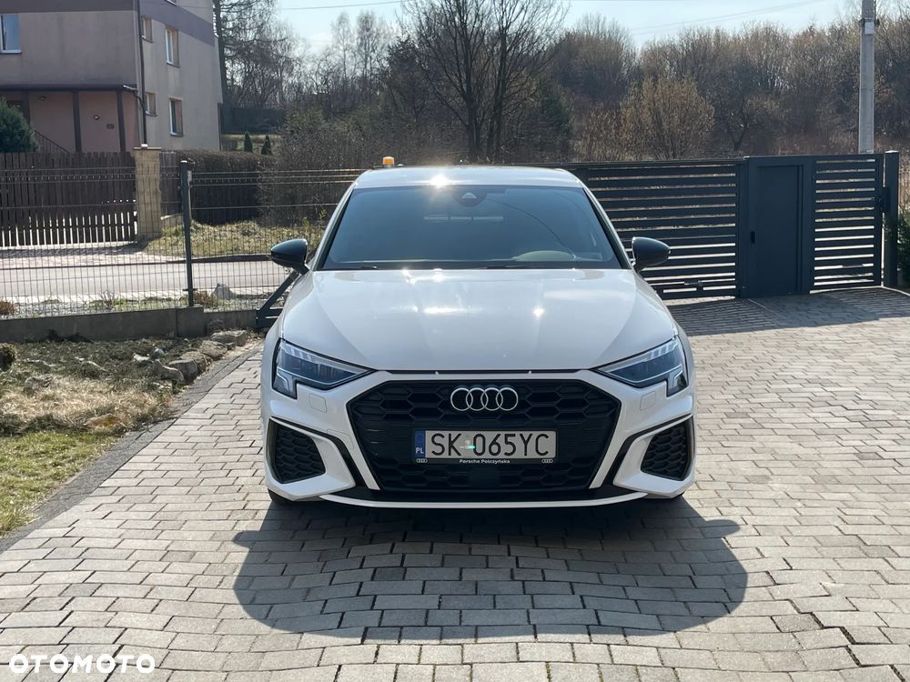 Audi A3 Sportback - 2