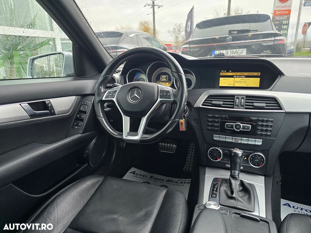 Mercedes-Benz C - 19