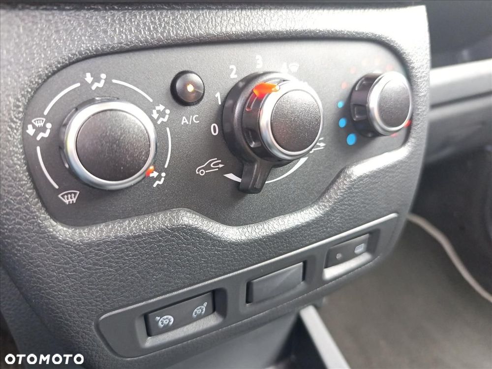 Dacia Lodgy 1.5 Blue dCi Stepway Comfort S&S - 18