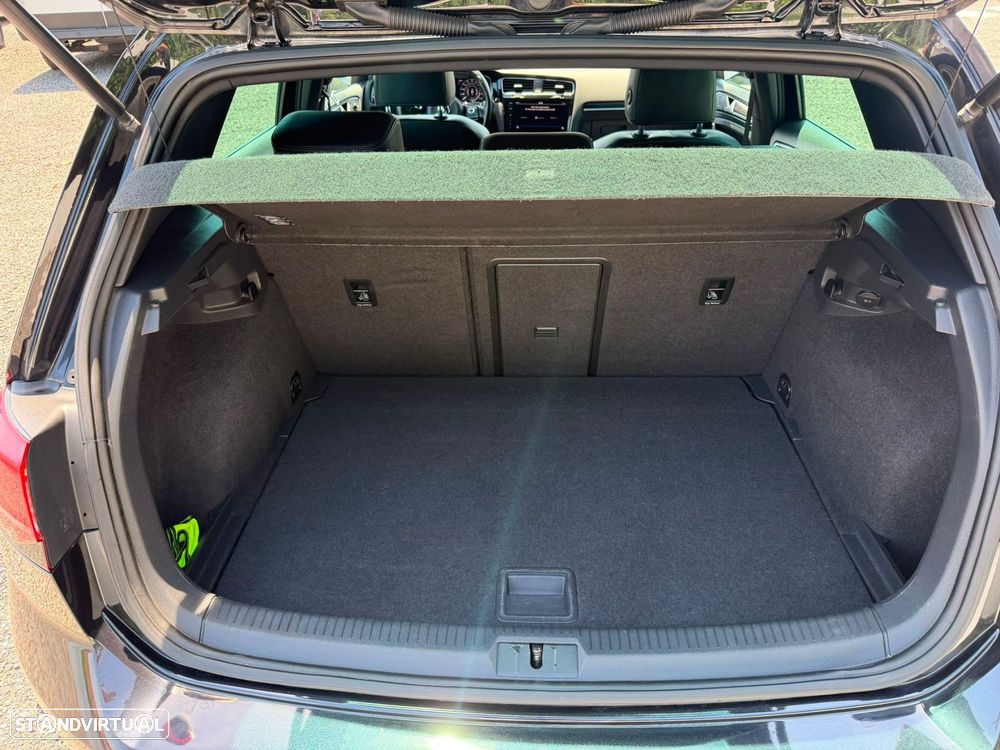 VW Golf 2.0 TSI R DSG - 33