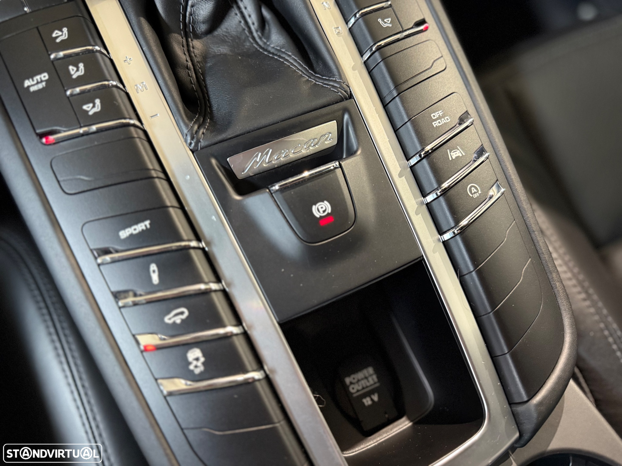 Porsche Macan S - 35