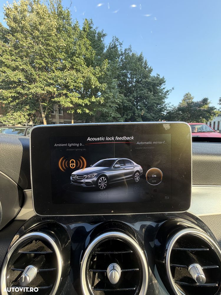 Mercedes-Benz C - 16