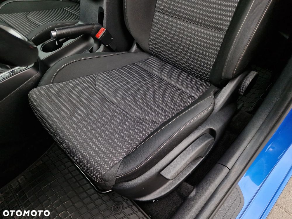 Kia Ceed 1.5 T-GDI M - 13
