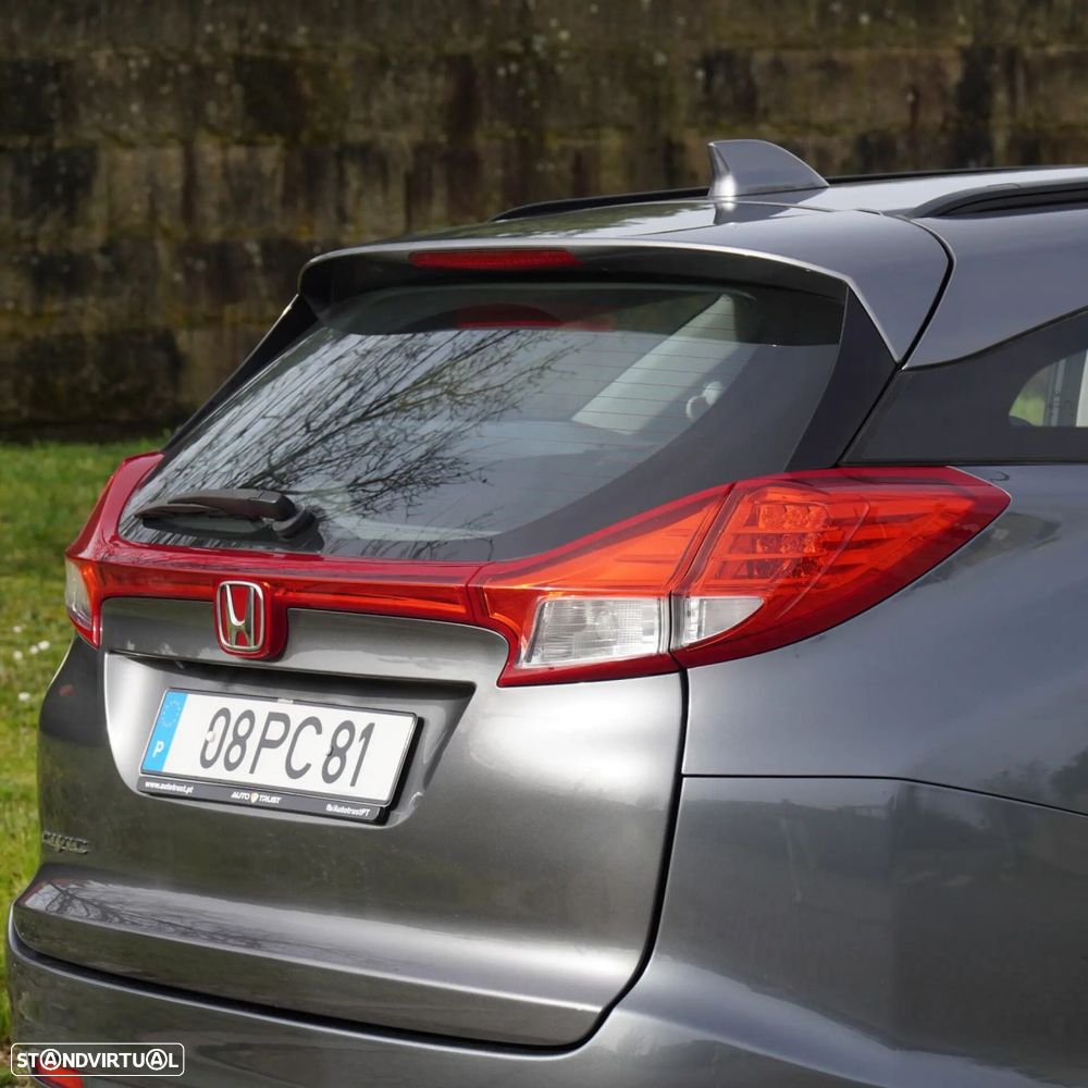 Honda Civic Tourer 1.6 i-DTEC Comfort - 36
