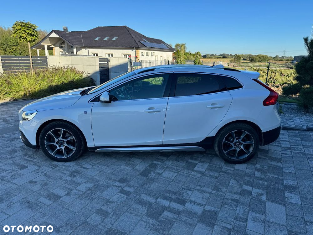 Volvo V40 T3 Drive-E Ocean Race - 5