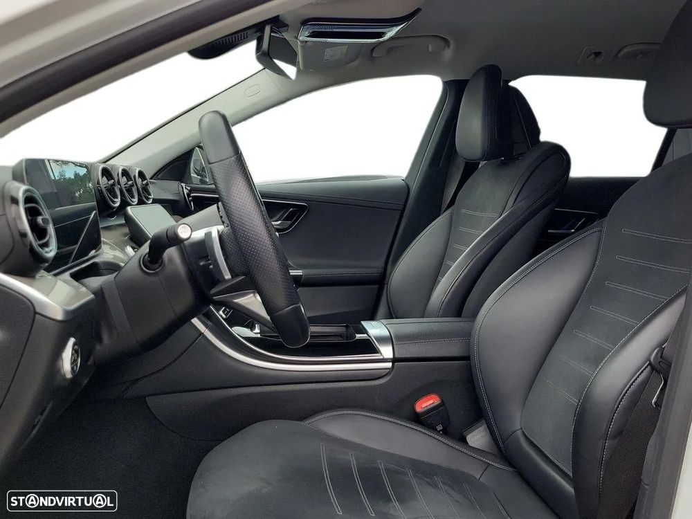 Mercedes-Benz C 300 d AMG Line - 11