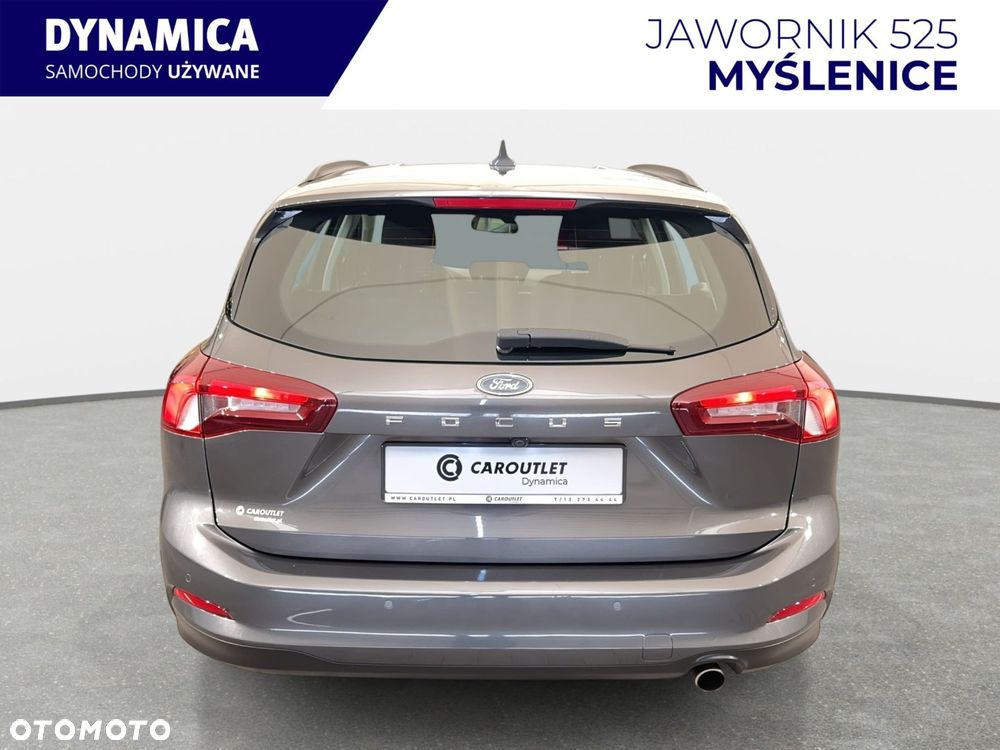 Ford Focus - 8