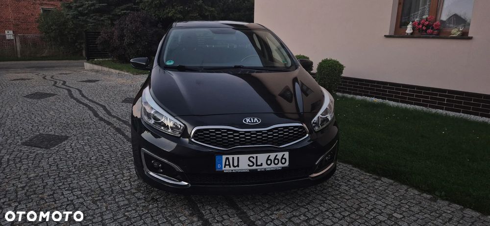Kia Ceed 1.4 CVVT Attract plus - 19