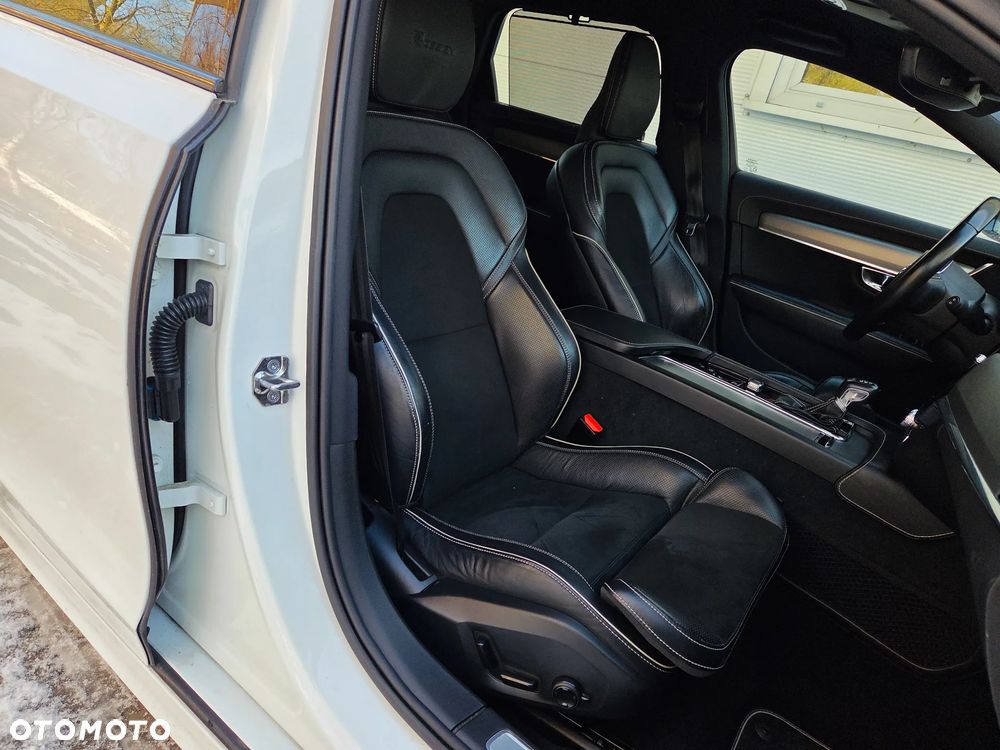 Volvo V90 D4 SCR AWD R-Design - 9