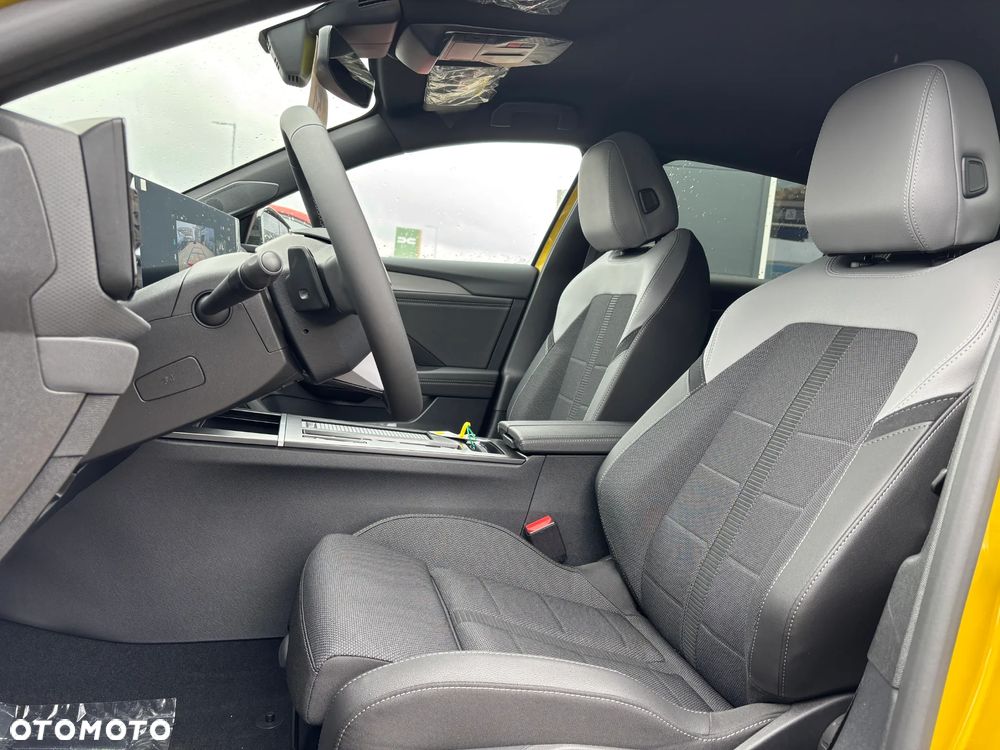 Opel Astra 1.2 T mHEV GS eDTC - 15