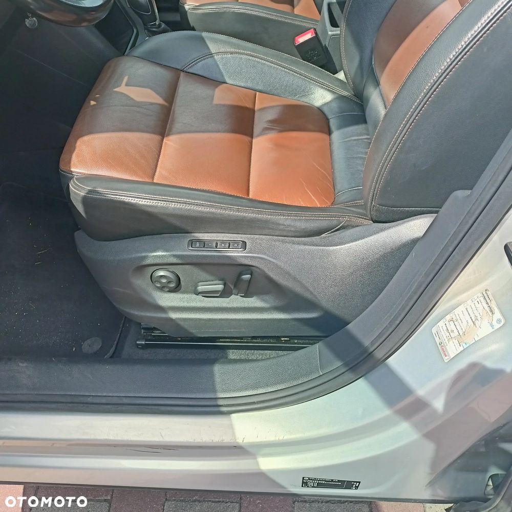 Volkswagen Sharan 2.0 TDI Highline DSG - 4